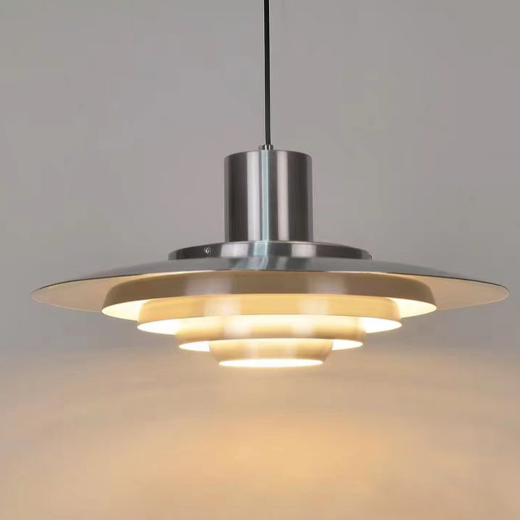 Nordische Aluminium-Pendelleuc – Commercial Kitchen Island Bewertung und Preis